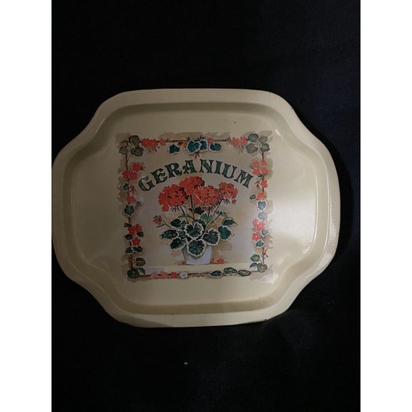 Vintage Pair of Small Flower Trays - Picture 3 of 7